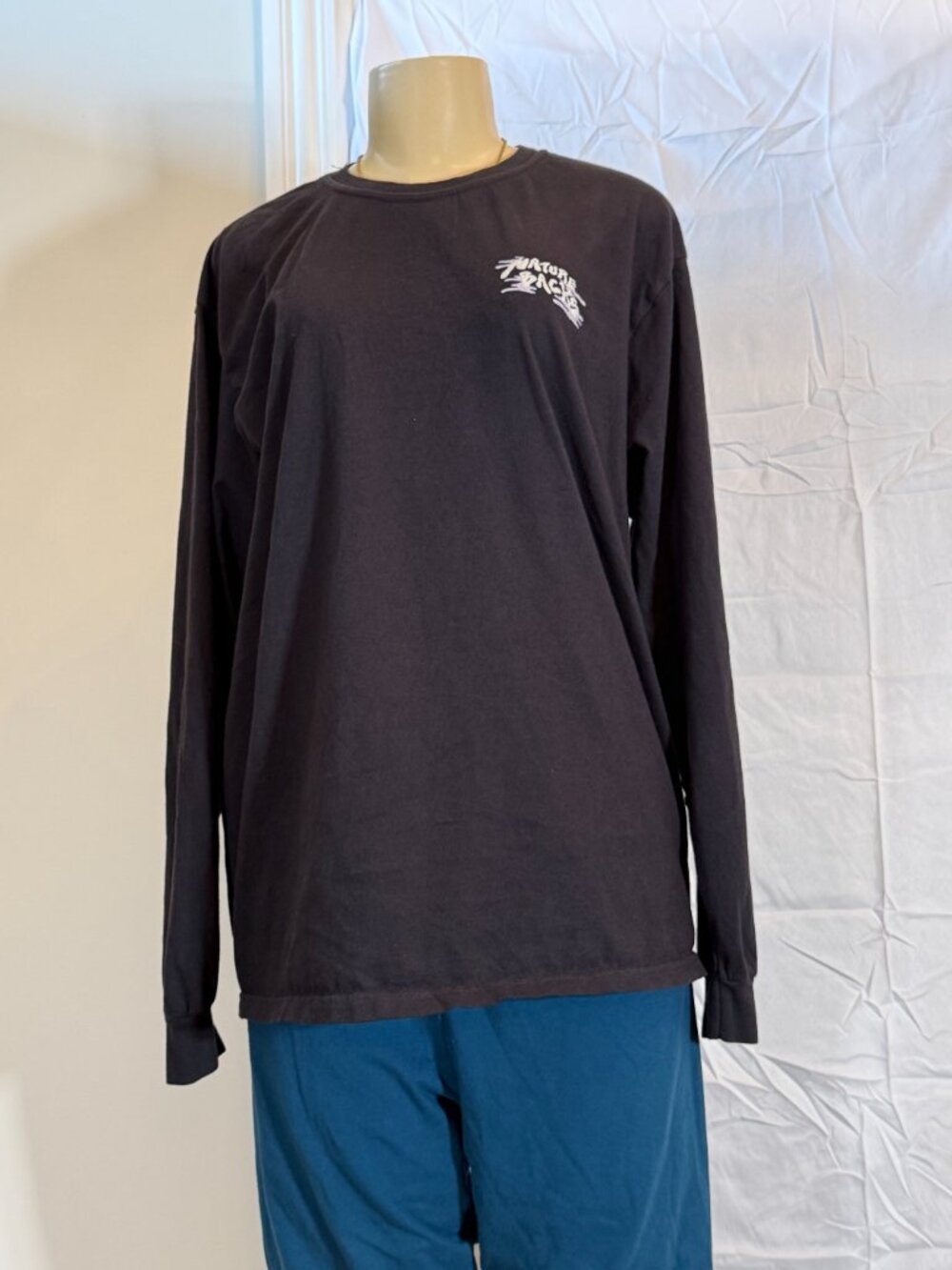 Naturebacks Black LS sleeve Spooky Waterfall Tee Adult L - Picture 3 of 4